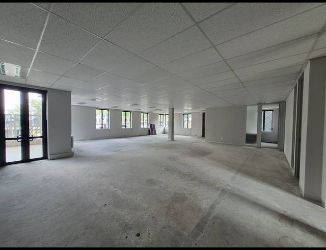 382M² OFFICE TO LET IN SANDTON CENTRAL